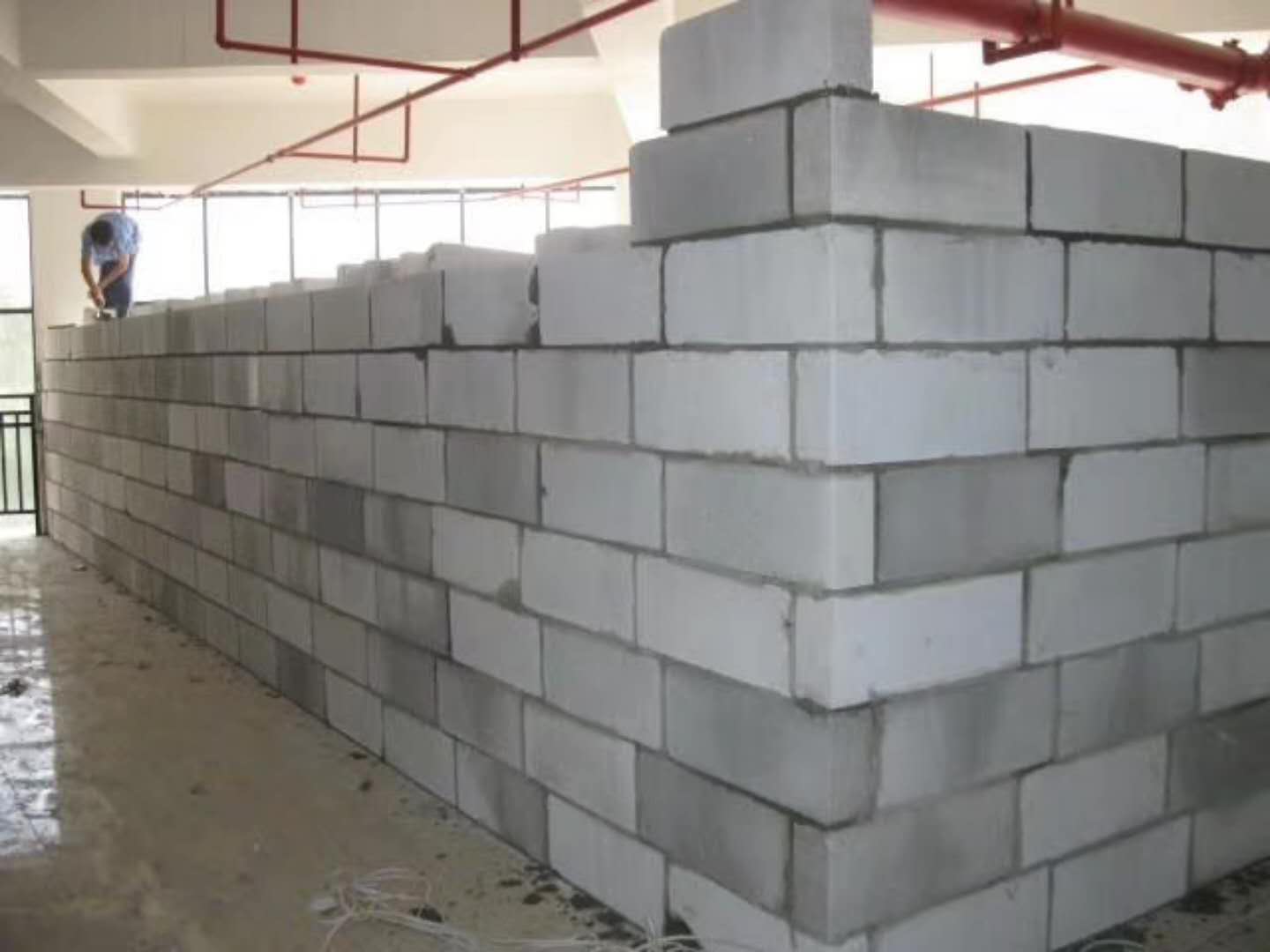 湟源蒸压加气混凝土砌块承重墙静力和抗震性能的研究